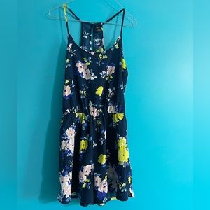City Streets Navy Floral Romper - Size S.